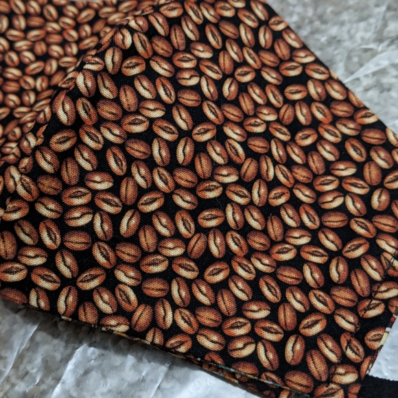 Handmade face masks reversible coffee pattern 2pc - Picture 4 of 7